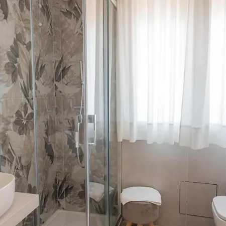 Al Portanova فندق مبيت وإفطار ريجّو دي كالابريا