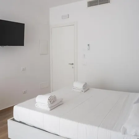 Al Portanova Bed & Breakfast 4*