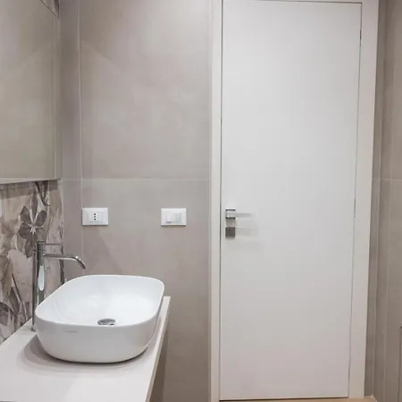 فندق مبيت وإفطار Al Portanova 4*